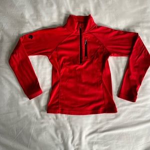 Descante mid-layer half-zip, red, size 8.